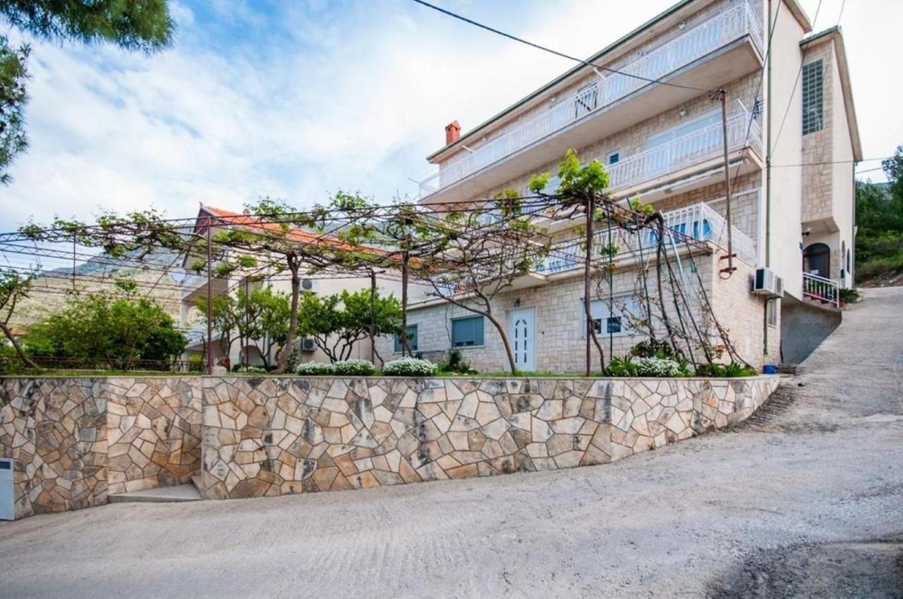 Apartments Ante - 150M From The Sea ดูเช ภายนอก รูปภาพ